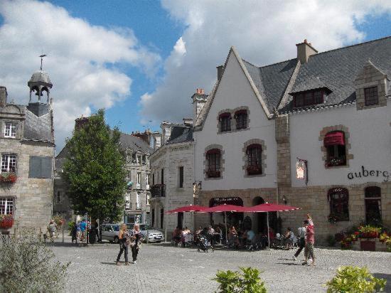 Aux Petits Bonheurs, Gites Culturel A La Roche Bernard Ferel Екстер'єр фото